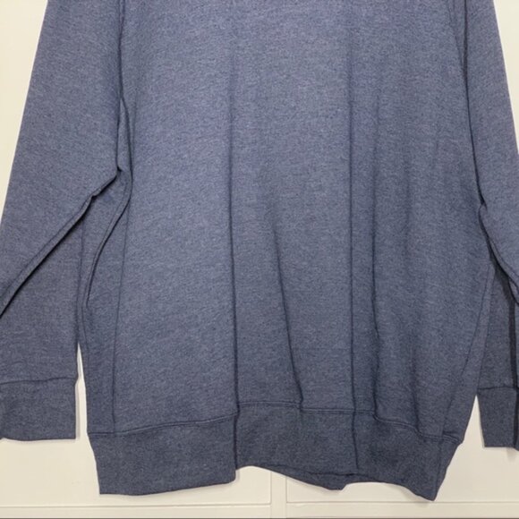 SOLD - Vinted Just My Size Women's Plus-Size V-Notch Sweatshirt - Picture 3 of 10
